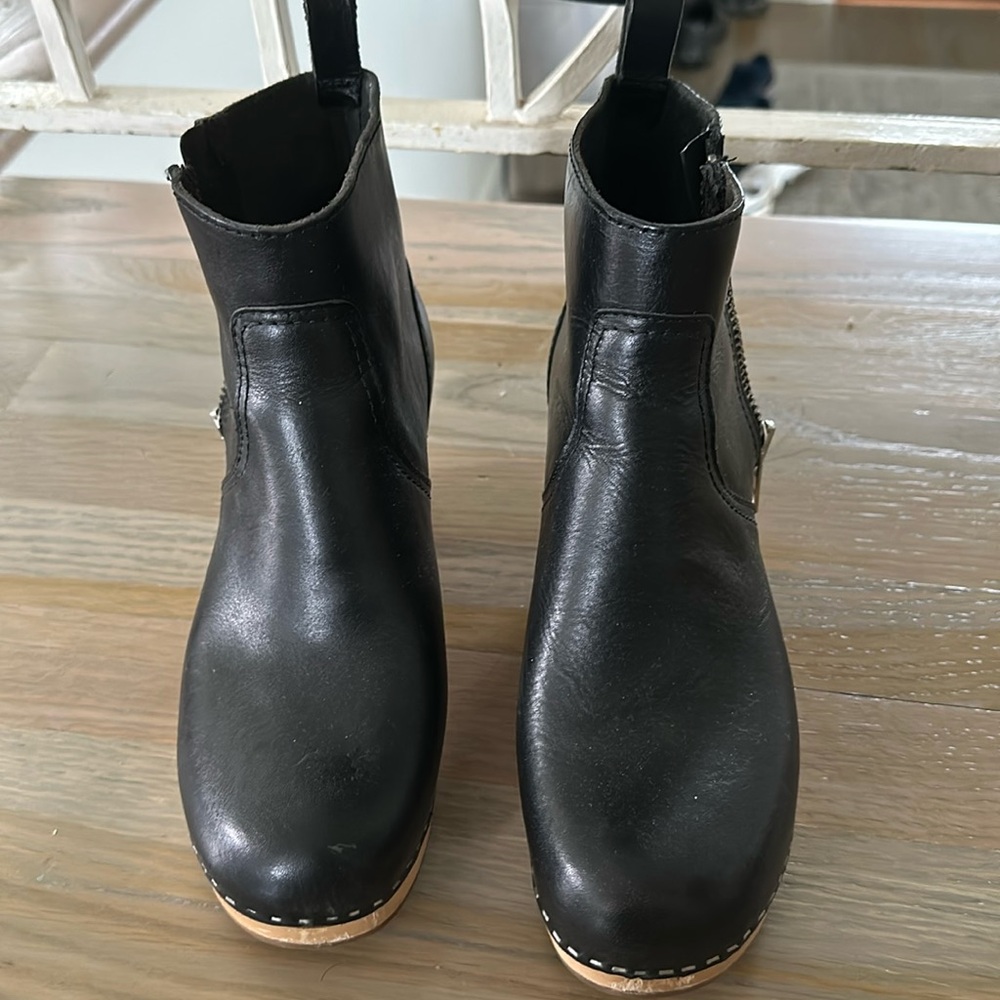 Swedish Hasbeen booties size 39
